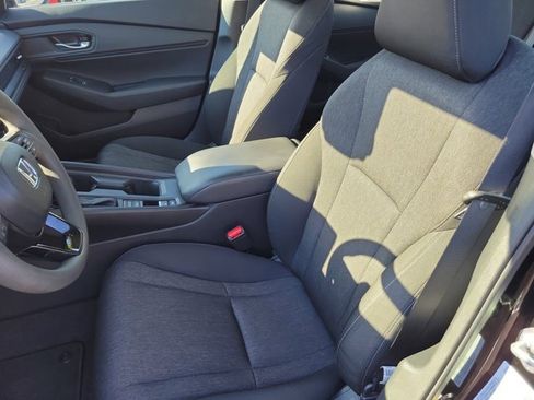 Certified 2023 Honda Accord EX image 18