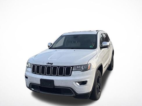 Used 2017 Jeep Grand Cherokee Limited image 2