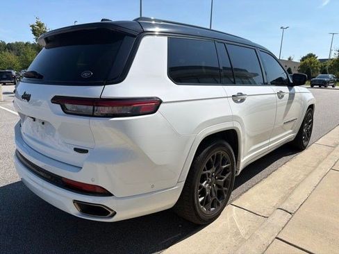 Used 2025 Jeep Grand Cherokee L Summit AWD/4WD image 6