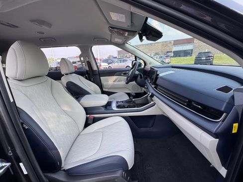 New 2026 Kia Carnival EX image 28