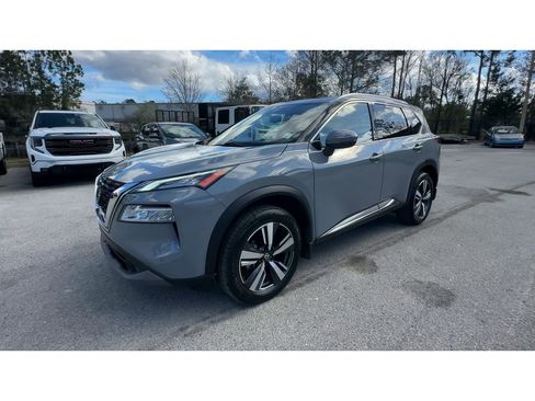 Used 2021 Nissan Rogue SL w/ Premium Package image 4