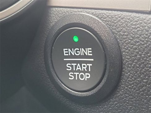 Certified 2022 Ford Escape SE w/ Convenience Package image 12