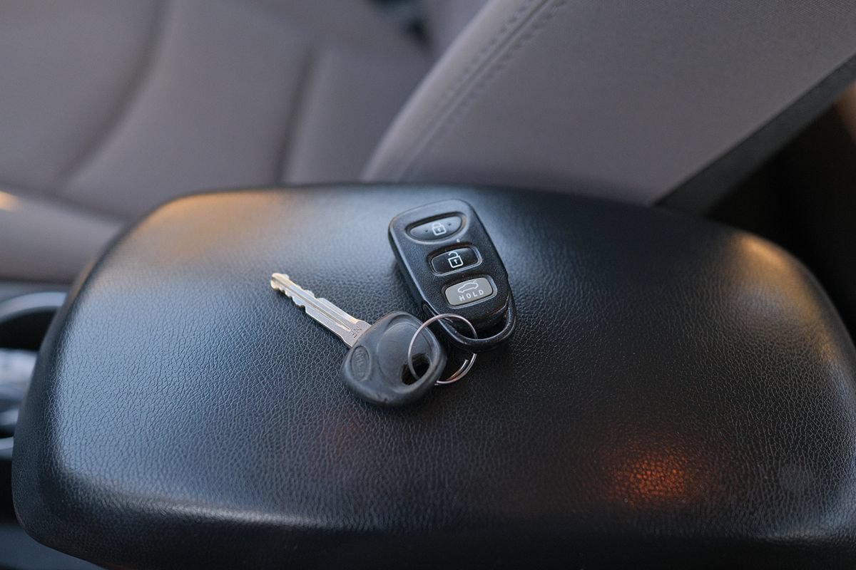 Used 2015 Hyundai Elantra SE FWD image 9
