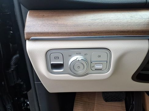 New 2026 Mercedes-Benz GLE 350 4MATIC image 17