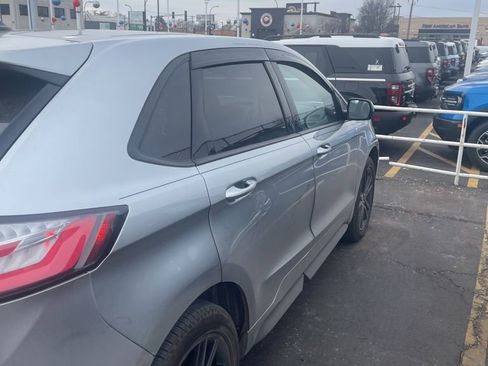 Used 2023 Ford Edge ST-Line w/ Class II Trailer Tow Package image 2