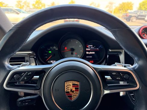 Used 2020 Porsche Macan S AWD/4WD image 30