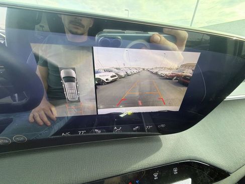 New 2026 Buick Enclave Sport Touring w/ Power Package FWD image 17