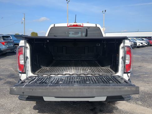 Used 2021 GMC Canyon AT4 w/ Driver Alert Package image 13