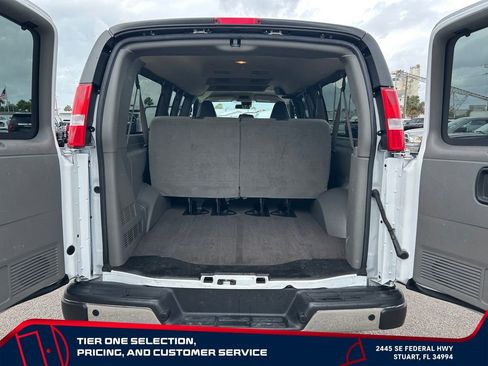 Used 2024 Chevrolet Express 3500 LT w/ LT Preferred Equipment Group RWD image 10