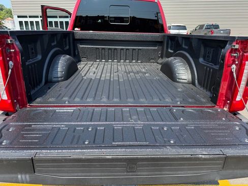 Used 2024 Ford F250 Lariat w/ Lariat Ultimate Package AWD/4WD image 41