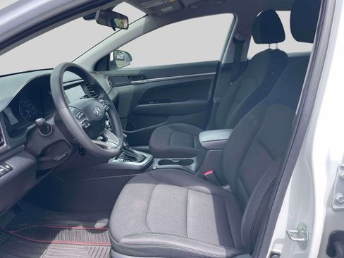 Used 2020 Hyundai Elantra SEL w/ Cargo Package (C1) FWD image 15