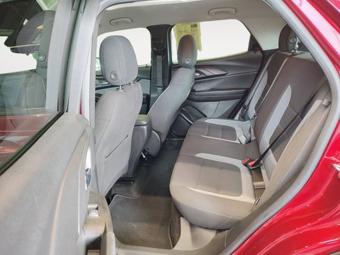 Used 2023 Chevrolet TrailBlazer LS image 24