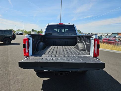 New 2025 Ford F350 Lariat w/ Lariat Ultimate Package image 31