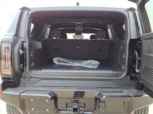 New 2026 GMC Hummer EV SUV image 17