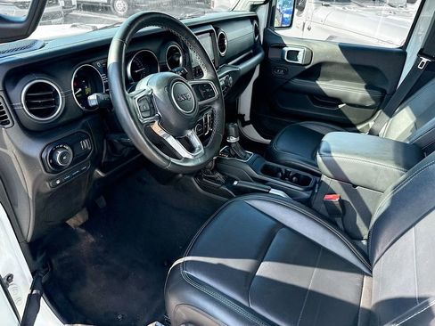 Used 2023 Jeep Wrangler Unlimited Sahara w/ Cold Weather Group image 25