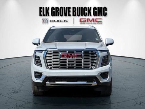 New 2026 GMC Yukon XL Denali w/ Denali Reserve Package AWD/4WD image 9