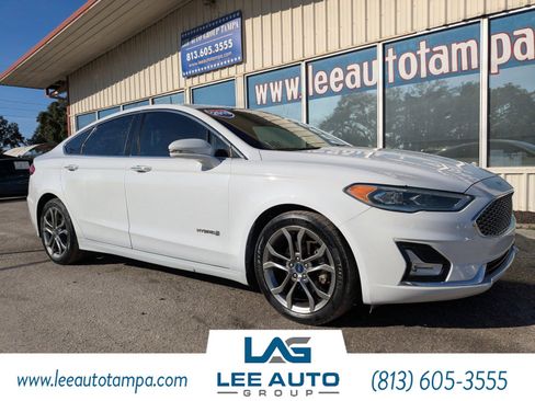 Used 2019 Ford Fusion Titanium image 1
