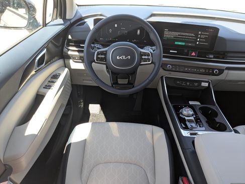 New 2026 Kia Carnival SX w/ SX Dark Edition Package FWD image 30