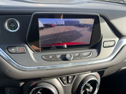 Used 2022 Chevrolet Blazer LT FWD image 33