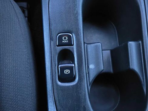 Used 2024 Toyota Corolla LE image 30