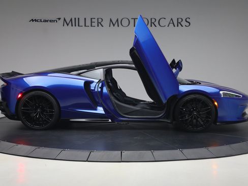 Used 2023 McLaren GT RWD image 20