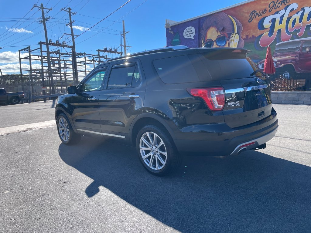 Used 2016 Ford Explorer Limited AWD/4WD image 3