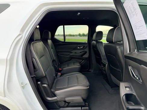 Certified 2023 Chevrolet Traverse Premier AWD/4WD image 9