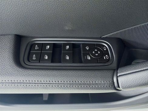 New 2026 Porsche Cayenne AWD/4WD image 8