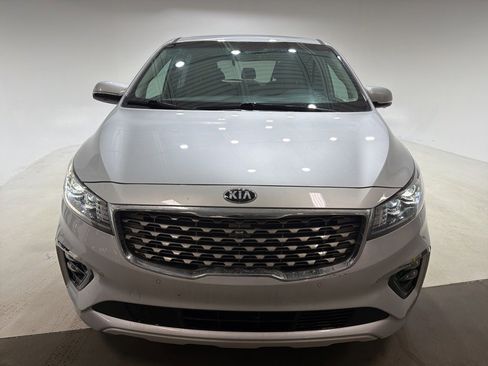 Used 2019 Kia Sedona SX image 2
