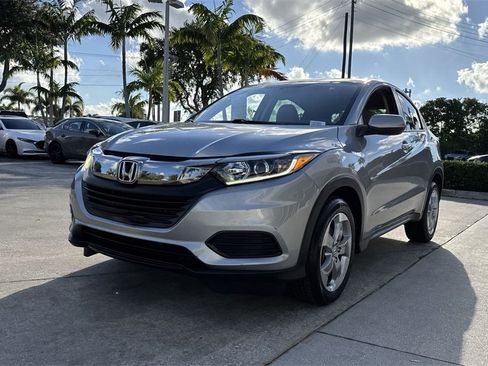 Used 2020 Honda HR-V LX image 32