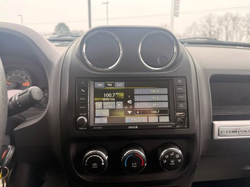 Used 2016 Jeep Compass Sport w/ Power Value Group image 17