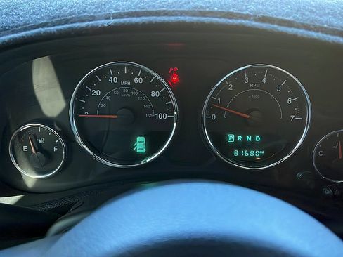 Used 2015 Jeep Wrangler Unlimited Sport w/ Quick Order Package 24S AWD/4WD image 12