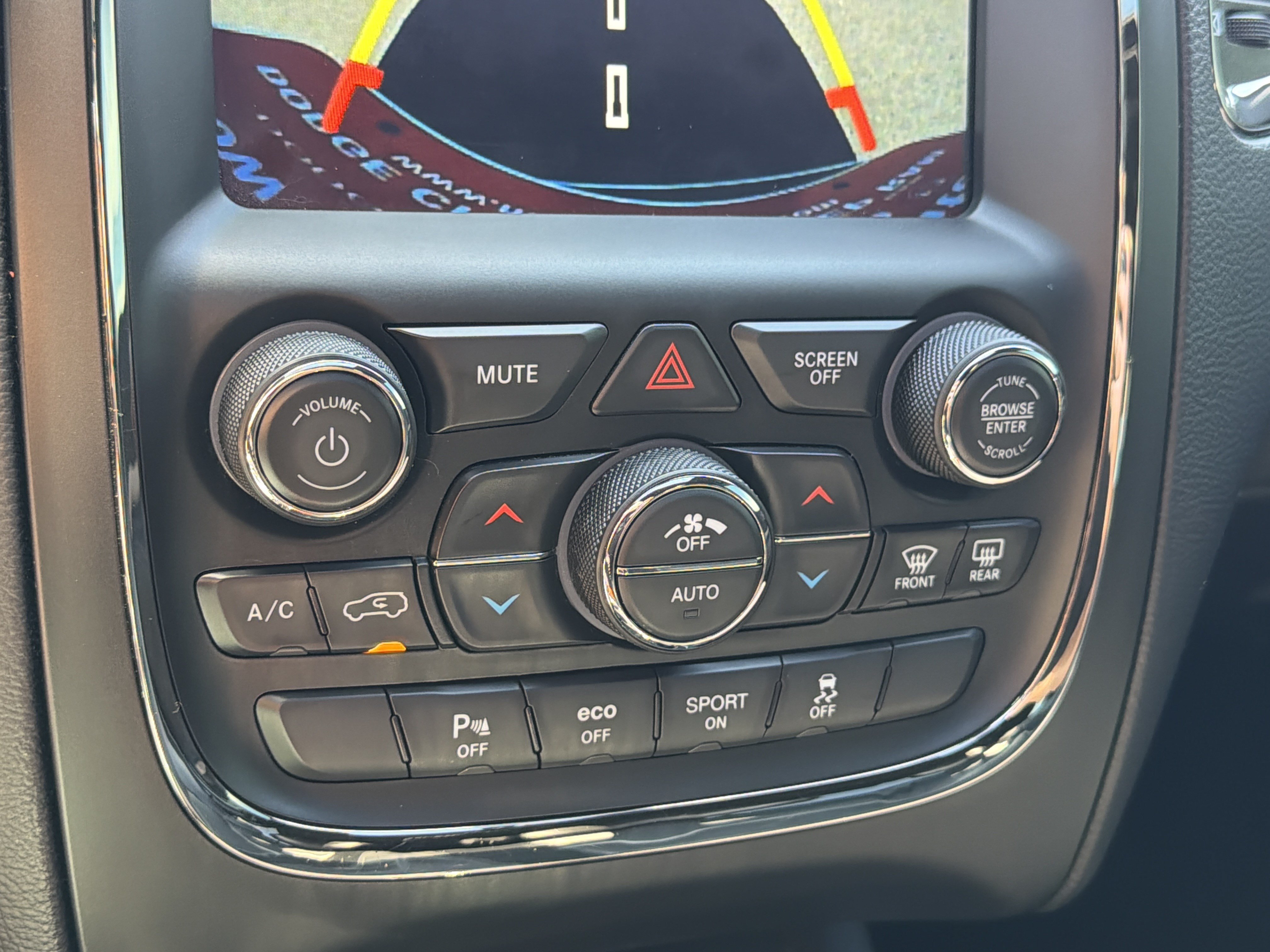 Used 2020 Dodge Durango R/T w/ Blacktop Package AWD/4WD image 22