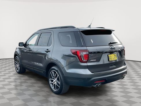 Used 2018 Ford Explorer Sport w/ Equipment Group 401A image 5