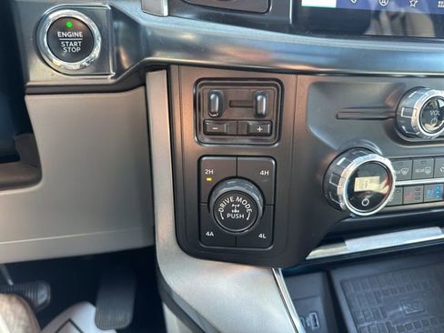 Used 2021 Ford F150 Limited image 37