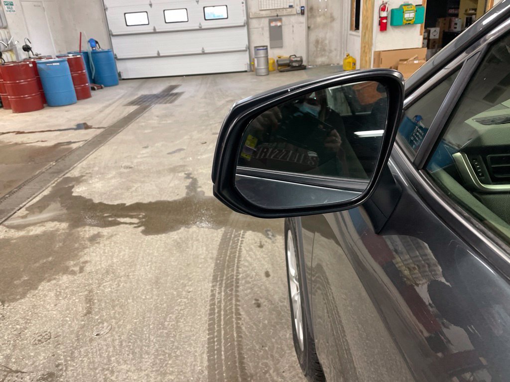 Used 2019 Toyota RAV4 LE w/ All Weather Liner Package AWD/4WD image 10