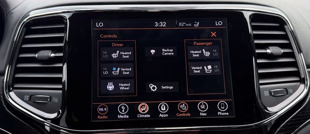 Used 2019 Jeep Grand Cherokee High Altitude AWD/4WD image 32