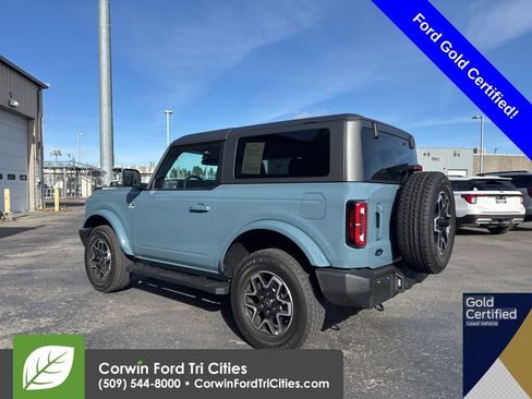 Used 2023 Ford Bronco Outer Banks image 12