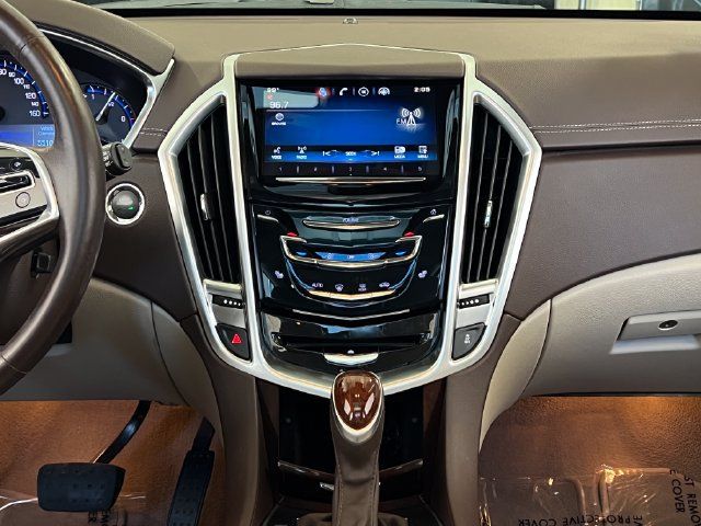 Used 2015 Cadillac SRX Luxury w/ Driver Awareness Package FWD image 33