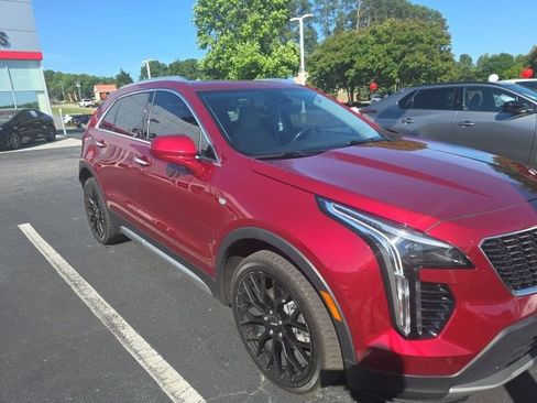 Used 2020 Cadillac XT4 Premium Luxury w/ Driver Assist Package FWD image 11