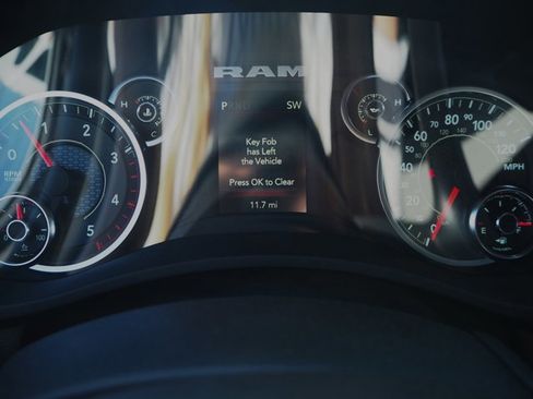 New 2024 RAM 5500 Tradesman w/ Chrome Appearance Group image 27