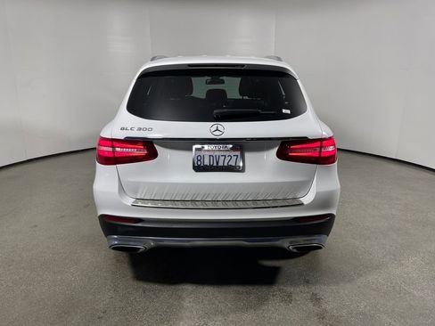Used 2019 Mercedes-Benz GLC 300 image 4