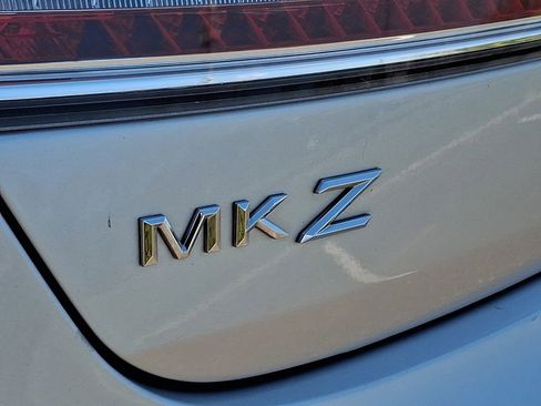 Used 2019 Lincoln MKZ Premiere FWD image 29