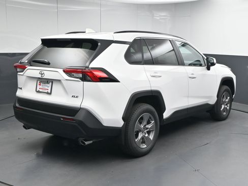New 2025 Toyota RAV4 XLE image 8