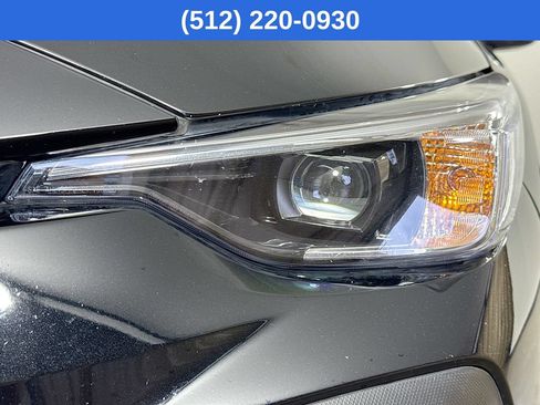 Used 2024 Subaru Crosstrek 2.0i AWD/4WD image 36