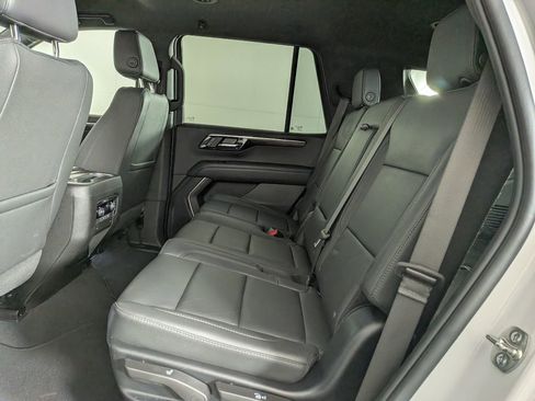 Certified 2025 Chevrolet Tahoe LT AWD/4WD image 31