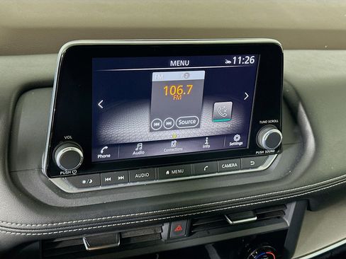 Used 2023 Nissan Rogue SV FWD image 19