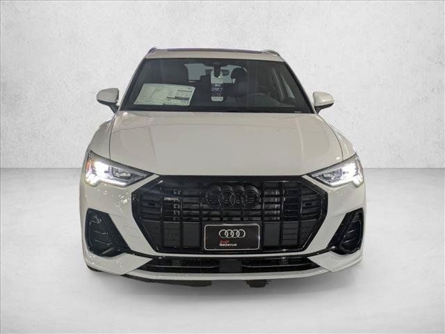 Used 2025 Audi Q3 2.0T Premium w/ Black Optic Sport Package AWD/4WD image 5