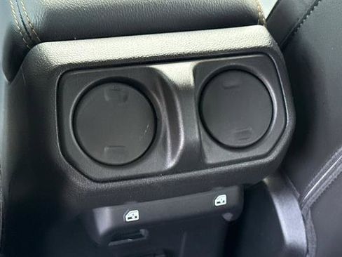 Used 2023 Jeep Wrangler High Altitude image 13