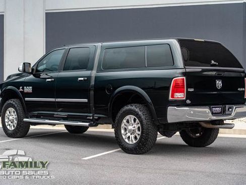 Used 2018 RAM 2500 Laramie AWD/4WD image 4
